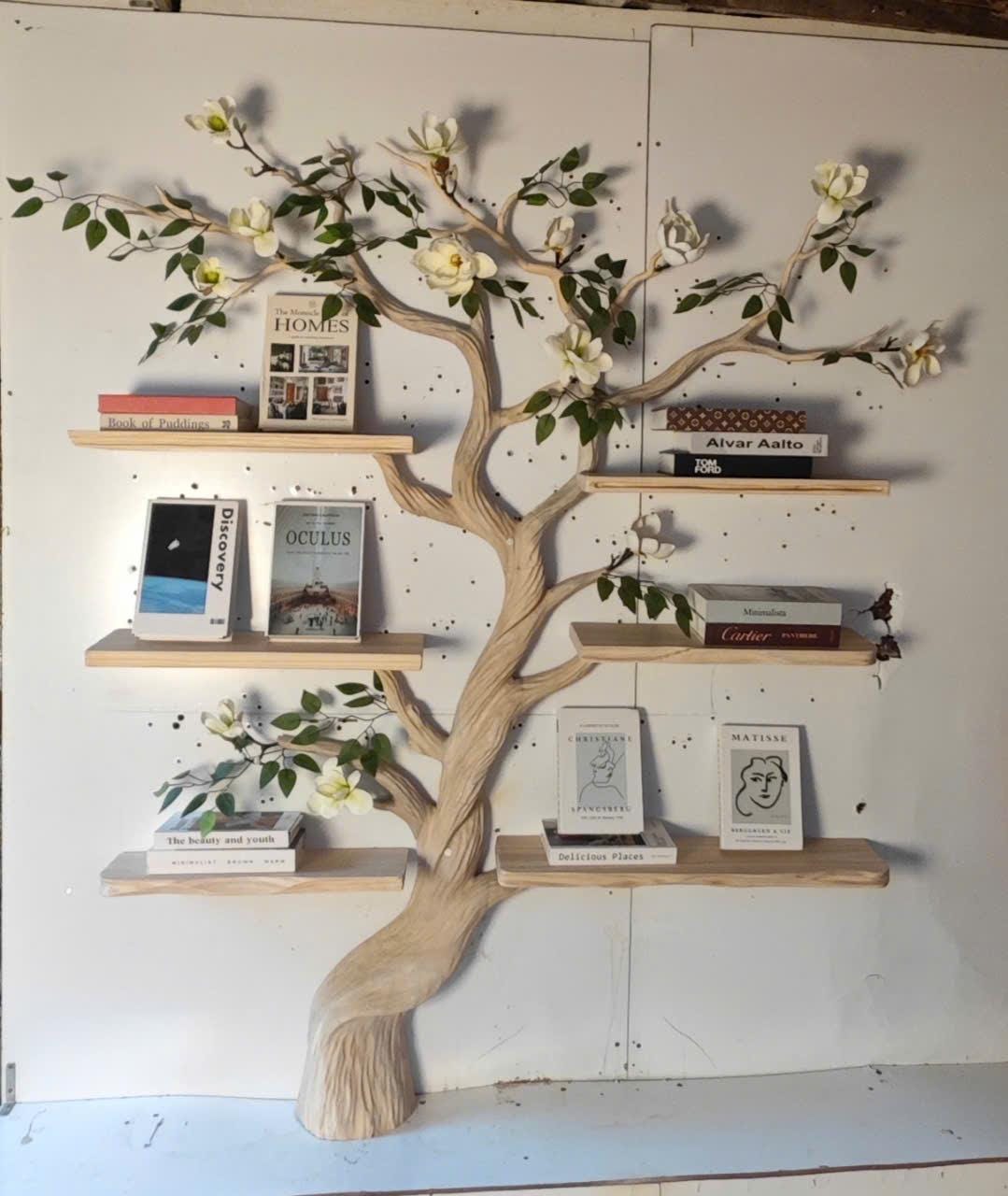 Handcrafted Wooden Tree Bookshelf – Rustic Branch Design, Home Decor